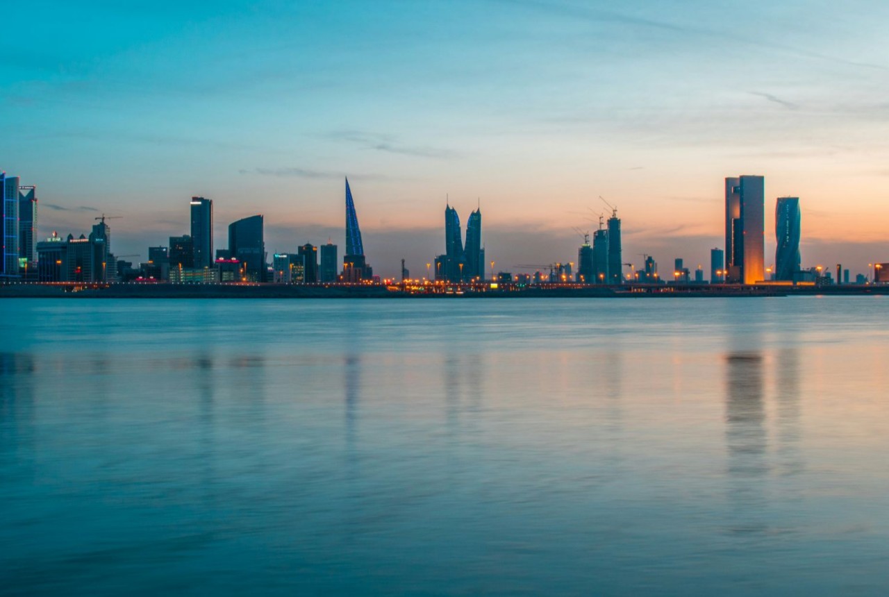 Бахрейн, Дубай