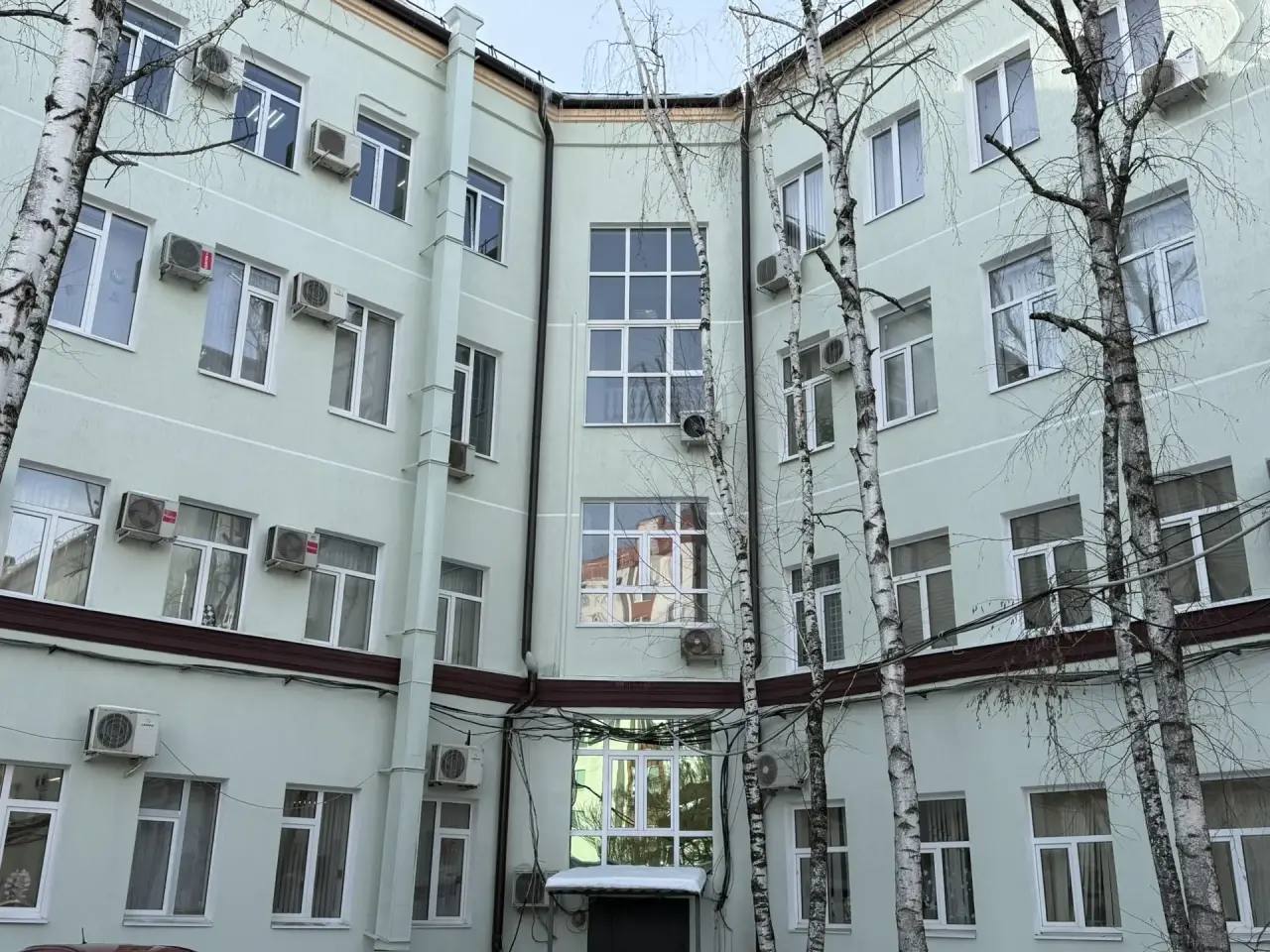 Дом, Многоэтажка, Окна, Улица, Деревья