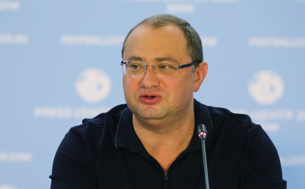 Евгений Филиппов. Обложка © РИА Новости / Сергей Кулаков