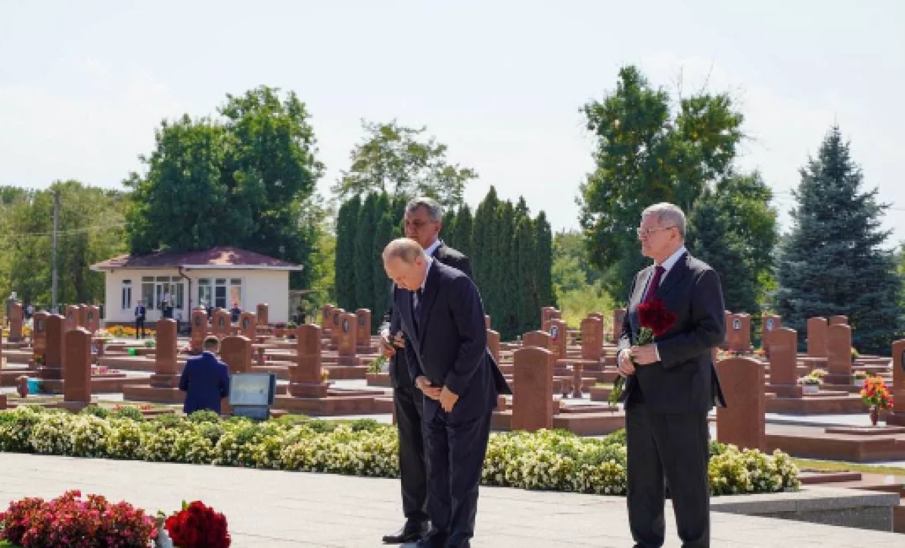 Более 110 млн рублей направят на благоустройство мемориального комплекса «Город ангелов» в Беслане в 2026 году.