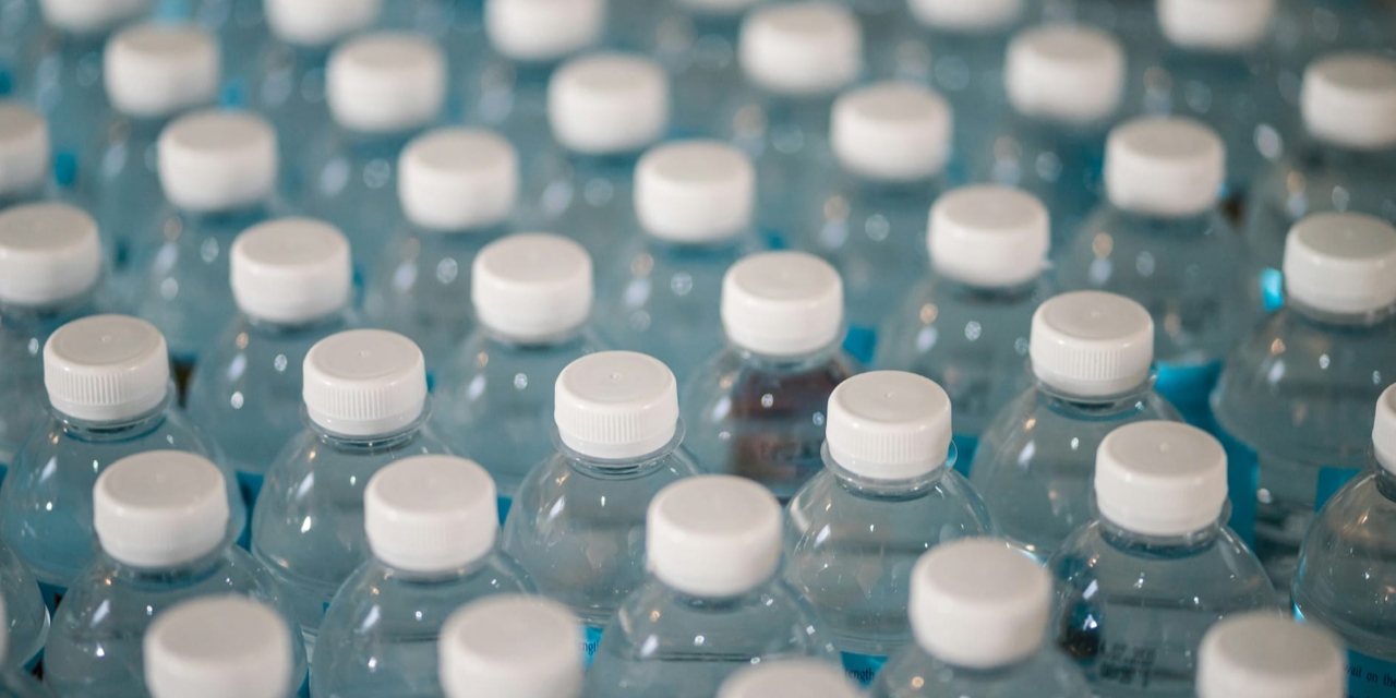 вода, питьевая вода, вода в бутылках