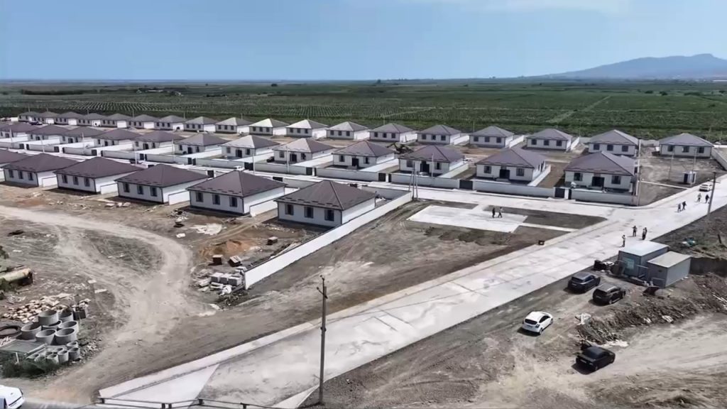 дома для пострадавших от паводков в дагестане